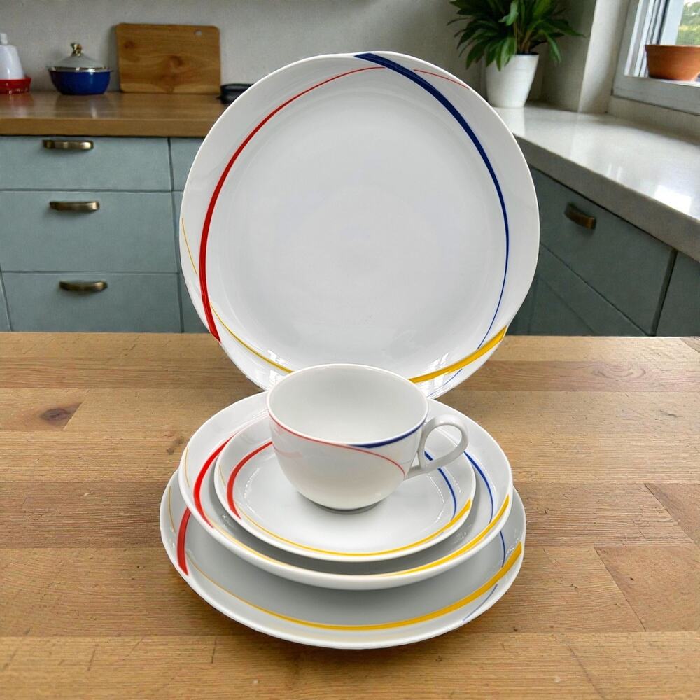 Studio Nova Cortina Primary Place Setting Dinner Salad Bowl Cup Saucer Japan